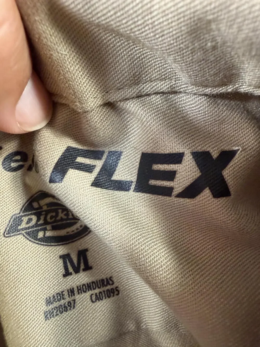 Dickies Shirt Mens Medium Beige Solid Long Sleeve Workwear Button Up Twill Flex